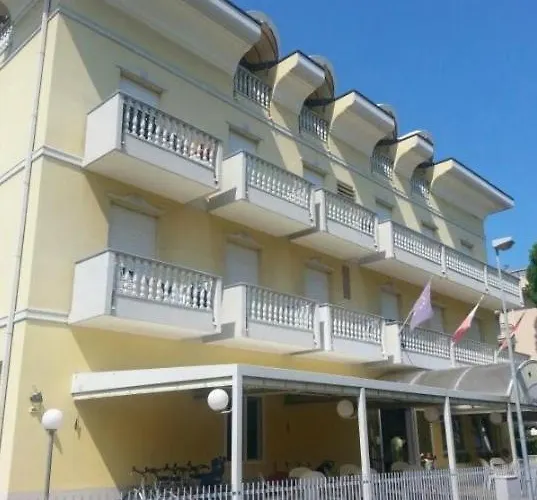 Tre Rose Hotel