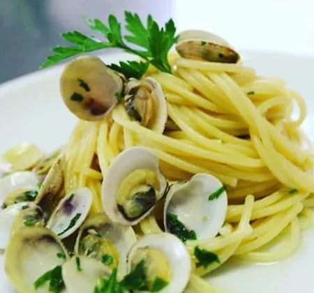 Отель Tre Rose 3*